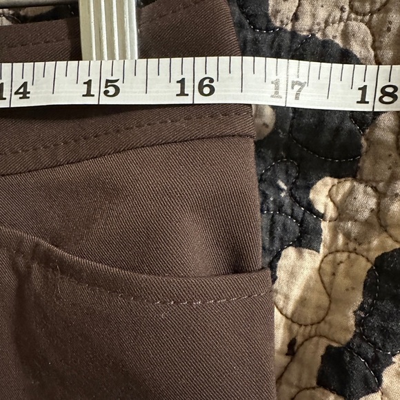 NWT Ann Taylor Loft brown trousers size 8 boot leg stretch. - Picture 6 of 8
